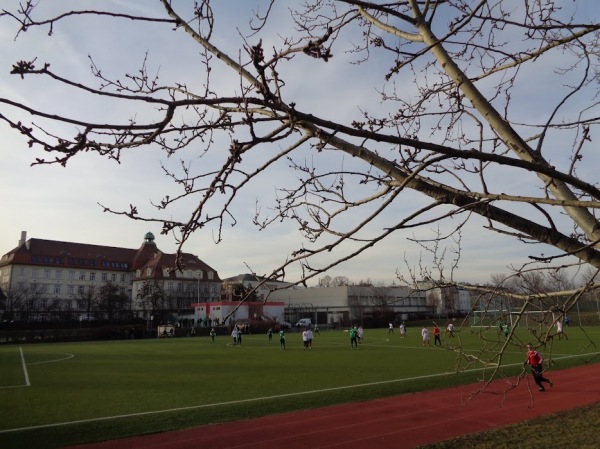 Sportplatz Jakob-Thoma-Schule - Mödling