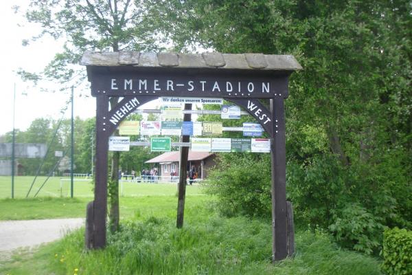 Emmer-Stadion - Nieheim-Oeynhausen