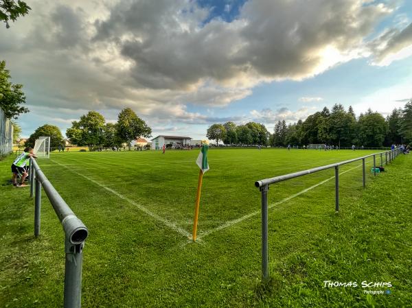 Sportanlage am Neuen Brunnen - Renquishausen