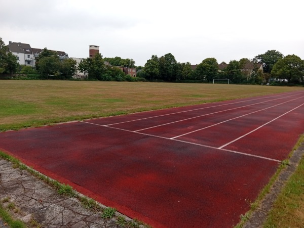Sportplatz Holstenschule - Neumünster-Stadtmitte