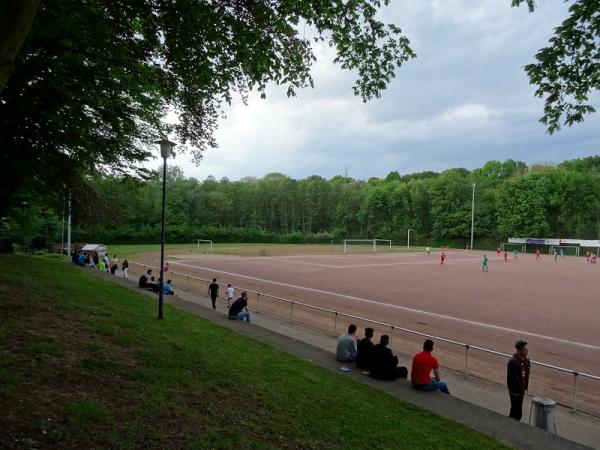 Sportplatz Am Weidenbusch - Leverkusen-Opladen-Quettingen