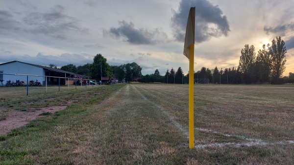 Sportplatz Kleinbahndamm - Golzow/Oderbruch