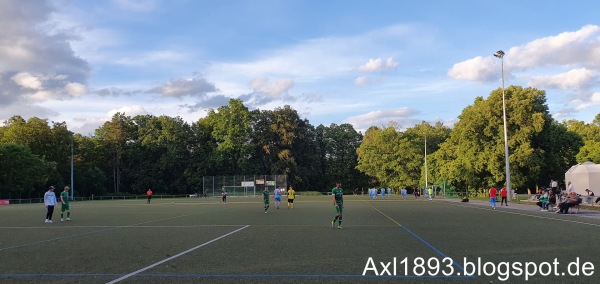 Sportzentrum Steigwald Platz 2 - Leonberg-Warmbronn