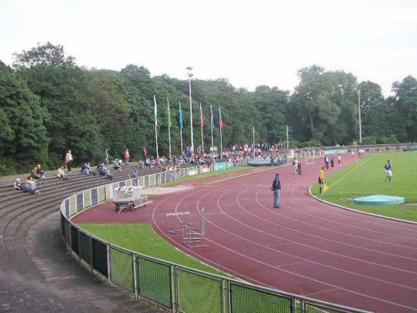 Stadion Löschenhofweg im Covestro-Sportpark - Krefeld-Uerdingen