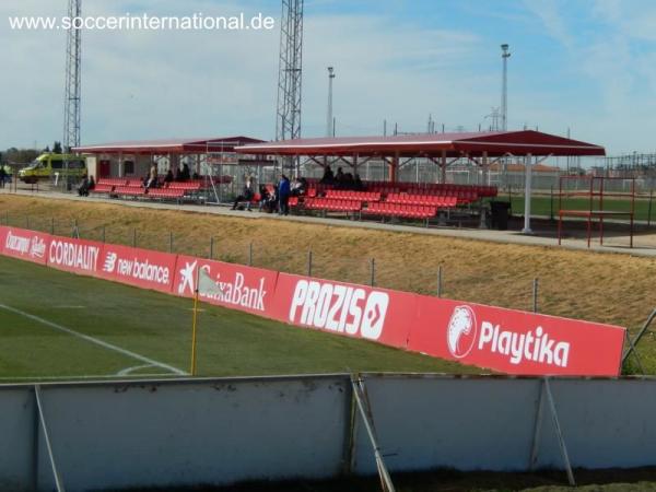 Ciudad Deportiva José Ramón Cisneros Palacios Campo 4 - Sevilla, AN