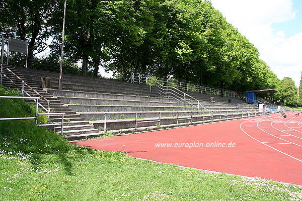 Friedrich-Ebert-Stadion - Berlin-Tempelhof
