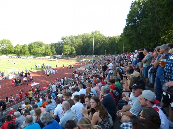 Kurt-Bornhoff-Sportpark - Frechen