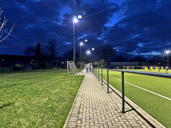 Fritz-Collet-Sportanlage Platz 2 - Oberhausen/Rheinland-Knappenviertel