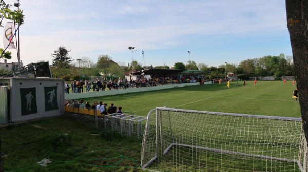 Futbalové ihrisko Nová Dedinka - Nová Dedinka