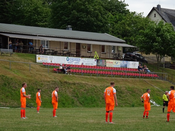 Sportplatz Mauersberg - Großrückerswalde-Mauersberg