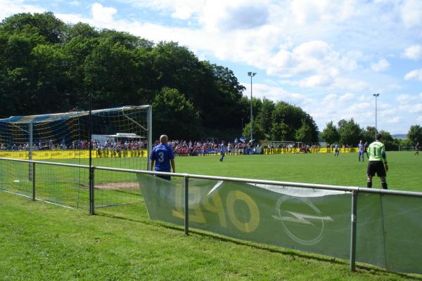 Sportplatz an der Terasse - Edermünde-Holzhausen