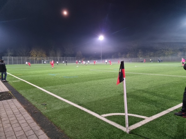 Sportplatz am Isarkanal - Unterföhring