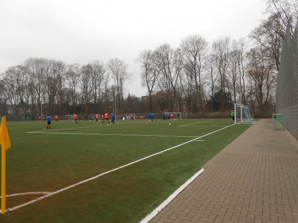 TuS-Anlage im Sportpark Höhenberg Platz 2 - Köln-Höhenberg