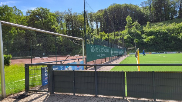 Sportplatz Staelsmühler Straße - Wermelskirchen-Dhünn