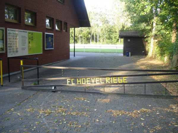 Sportanlage Henkenwiese - Hövelhof-Riege