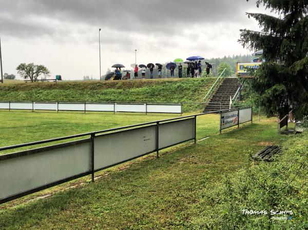 Waldstadion - Neuhausen ob Eck-Worndorf