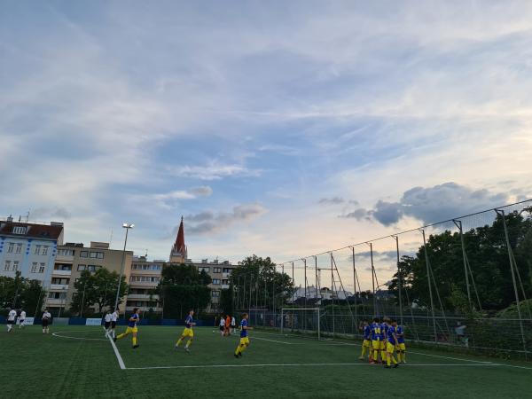 Sportplatz Red Star Auto Platz 2 - Wien