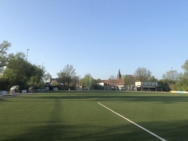 Sportanlage Unter den Eichen Platz 2 - Oelde-Sünninghausen