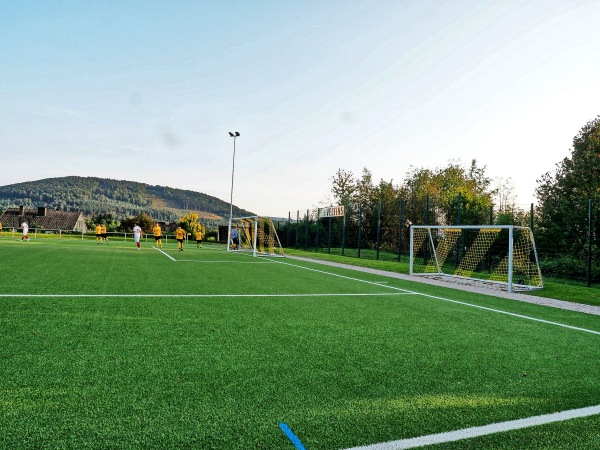 Sportplatz Am Sonnenhang - Schmallenberg-Gleidorf