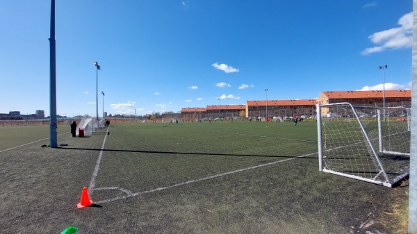 Ryparken Kunstgraesbane - København Ø