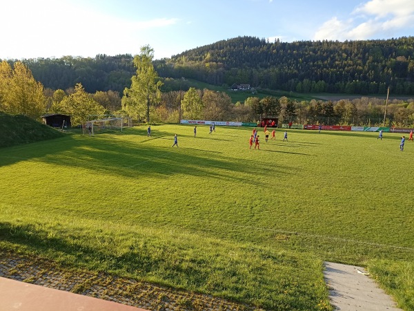 Sportplatz Röhrenhof - Bad Berneck/Fichtelgebirge-Röhrenhof