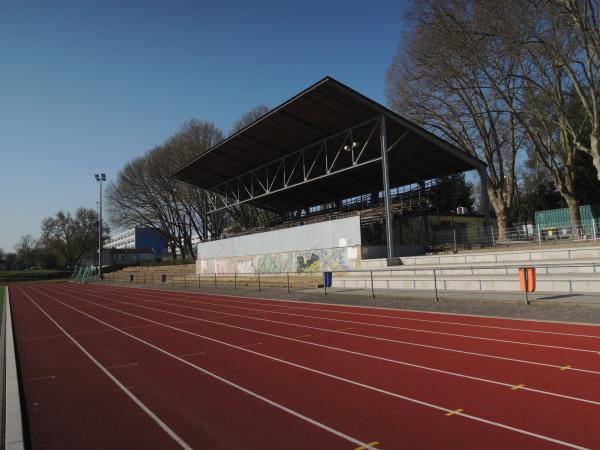 Sportanlage Kleinfeldchen - Wiesbaden-Distrikt Kleinfeldchen