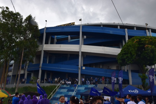 Estadio Cuscatlán - San Salvador