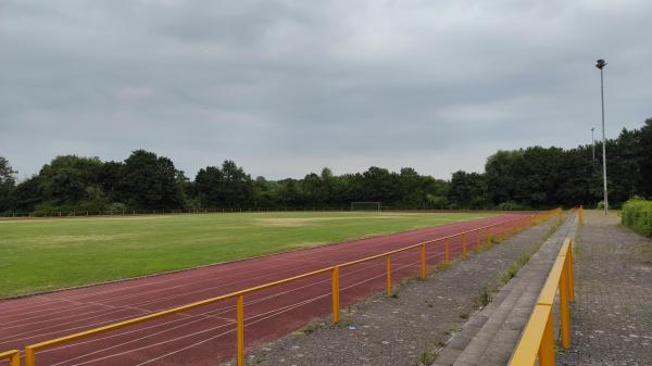 Stadion Auf der Ramhorst  - Burgwedel-Großburgwedel