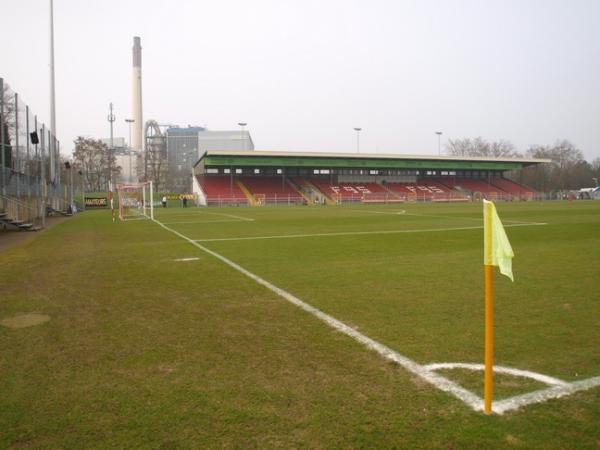 Paul-Janes-Stadion - Düsseldorf-Flingern