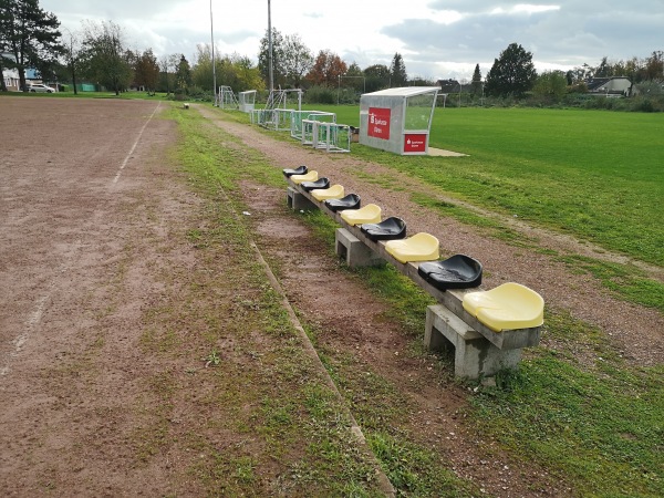 Sportanlage Am Vogeldriesch Platz 2 - Linnich-Tetz