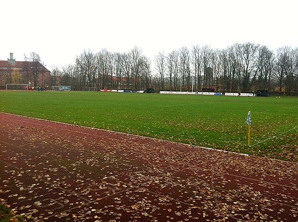 Sportplatz unterer Radsredder - Kiel-Ellerbek