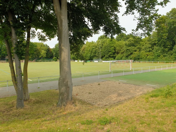 Sportplatz Berufsbildungszentrum - Grevenbroich-Elfgen