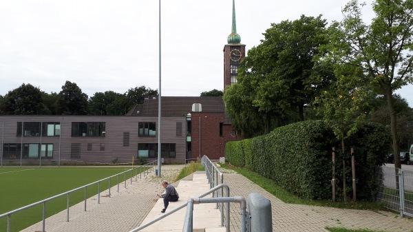 Sportplatz Slomanstraße - Hamburg-Veddel