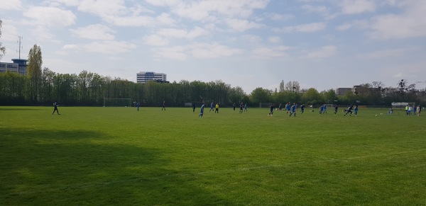 Sportanlage an der Kanalbrücke C-Platz - Hannover-Vahrenheide