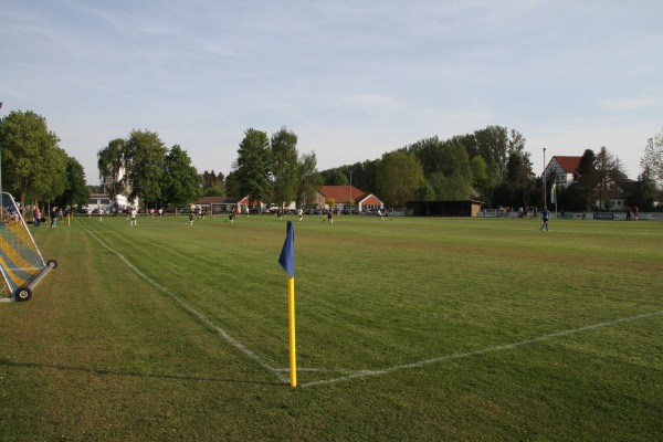 Sportplatz Zur Mühle - Warburg/Westfalen-Ossendorf