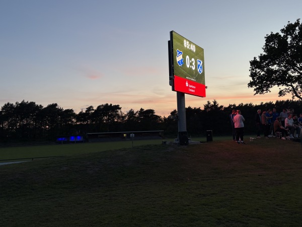Sport- und Freizeitpark Waldstraße B-Platz - Börger