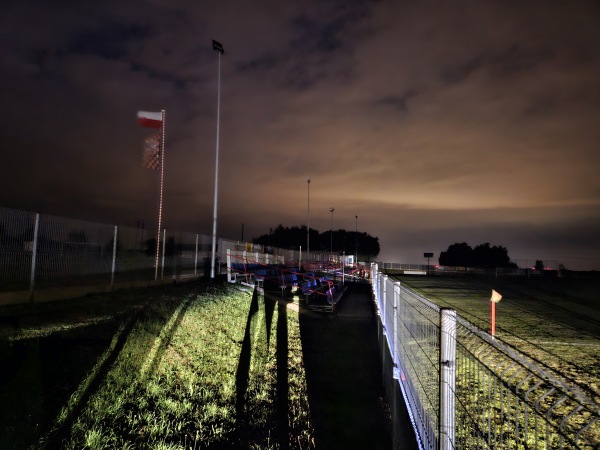 Boisko w Domaszkowicach - Domaszkowice