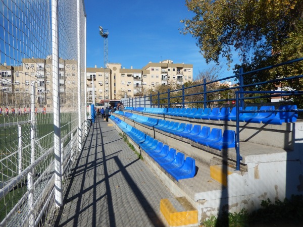 Centro Deportivo La Unión-La Oliva - Sevilla, AN