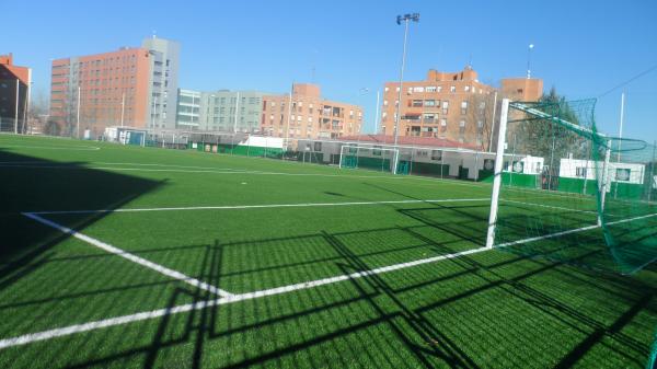 Campo de Fútbol Trivema Naval - Madrid, MD