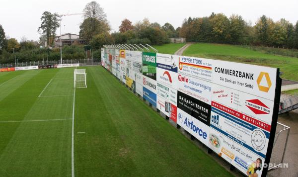 Häcker Wiehenstadion - Rödinghausen-Schwenningdorf