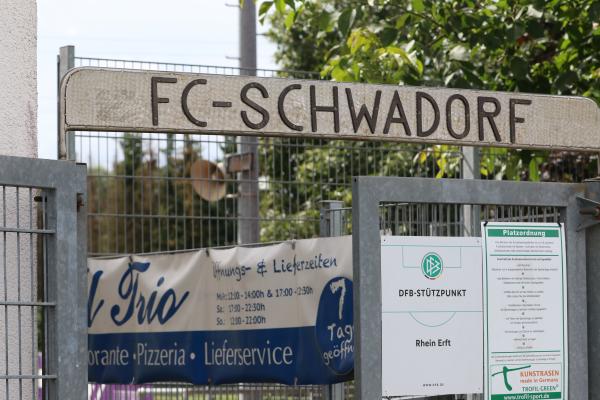 Sportplatz Flechtenweg - Brühl/Rheinland-Schwadorf