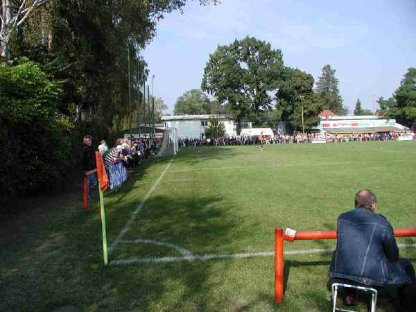 Sportplatz Leistikowstraße - Falkensee-Finkenkrug