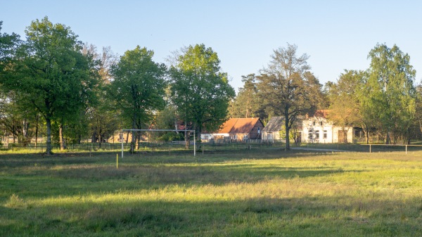 Sportplatz Legde - Legde/Quitzöbel