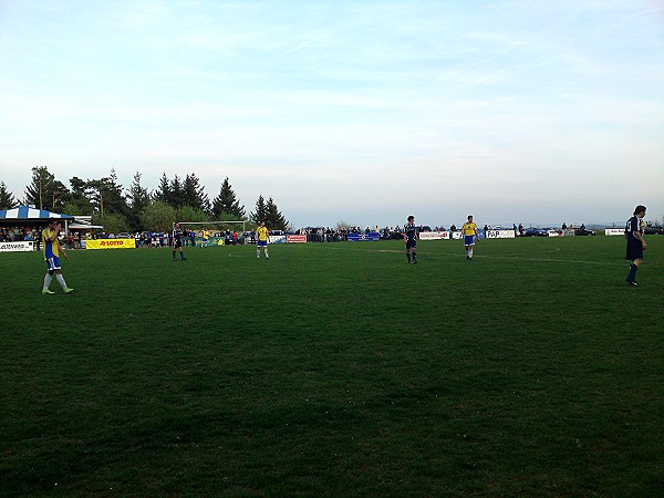 Sportplatz auf dem Quintinsberg - Karbach/Hunsrück