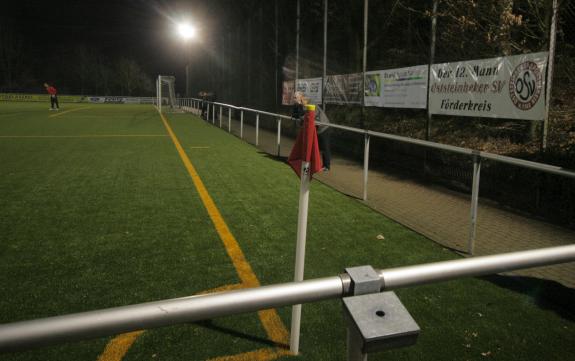 Sportzentrum Oststeinbek Platz 2 - Oststeinbek