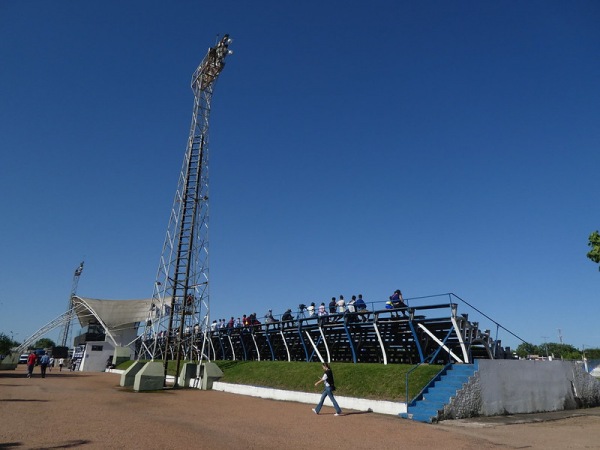 Estadio Arquitecto Antonio Eleuterio Ubilla - Melo