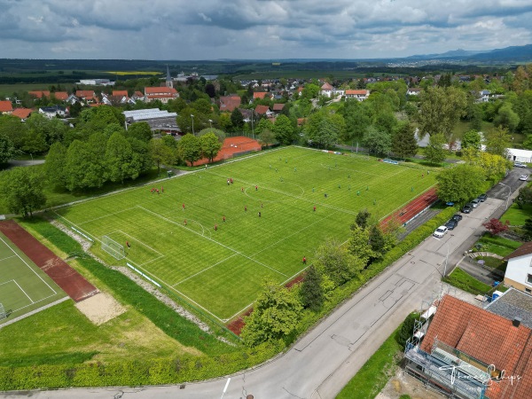 Sportplatz am Weiher - Dotternhausen