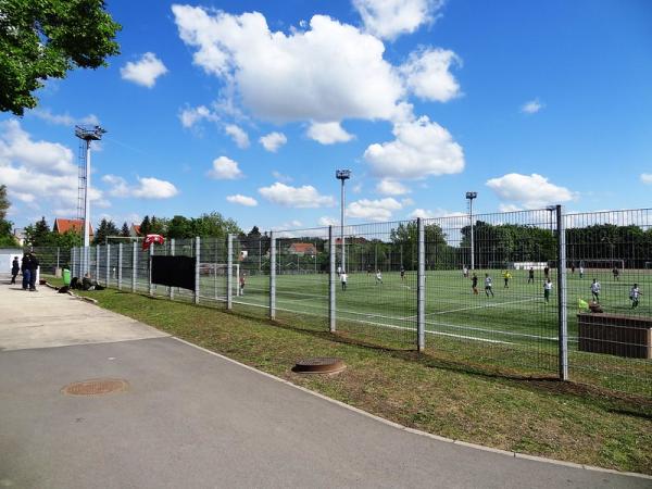 Stadion im Bildungszentrum Nebenplatz 2 - Halle/Saale-Neustadt