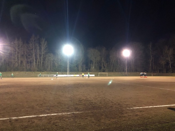 Sportplatz Ebernhahn - Ebernhahn
