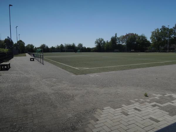 Sportfeld Medenbach - Wiesbaden-Medenbach